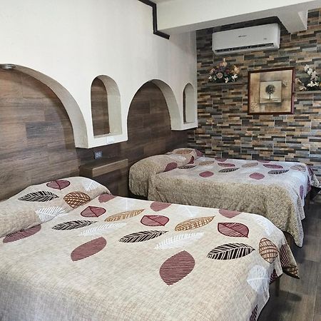 Hotel Baeza Delicias Eksteriør bilde