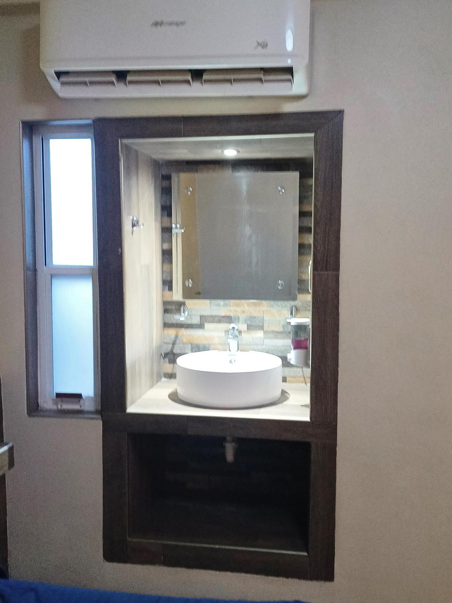 Hotel Baeza Delicias Eksteriør bilde
